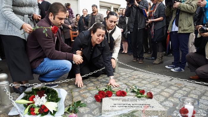Mehmet Kubasik's widow at memorial in Dortmund